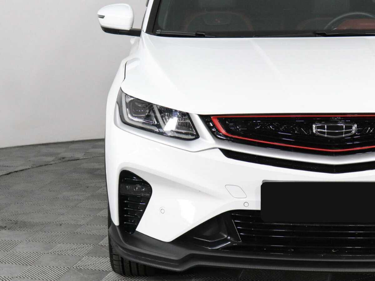 Geely Coolray с пробегом — 2023 год. Фото: #13