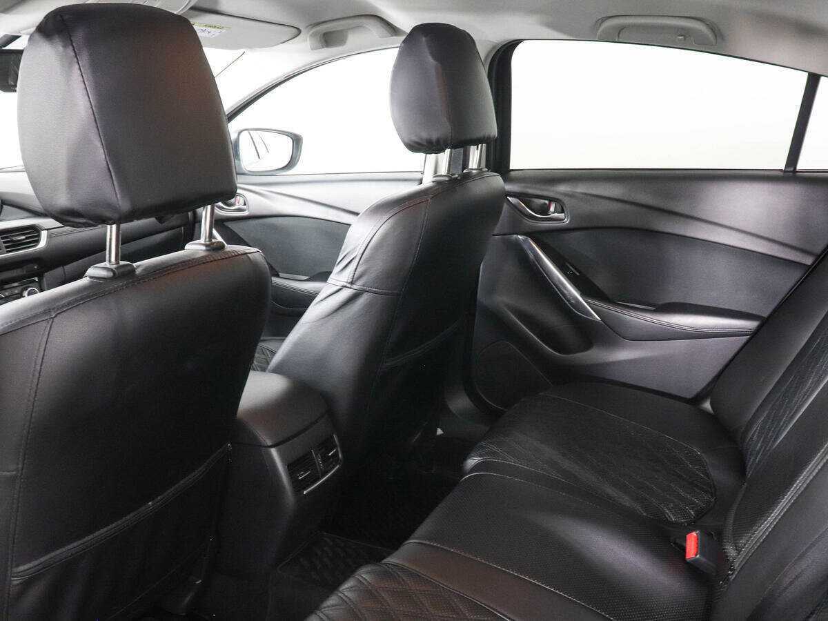 Mazda 6 с пробегом — 2018 год. Фото: #11