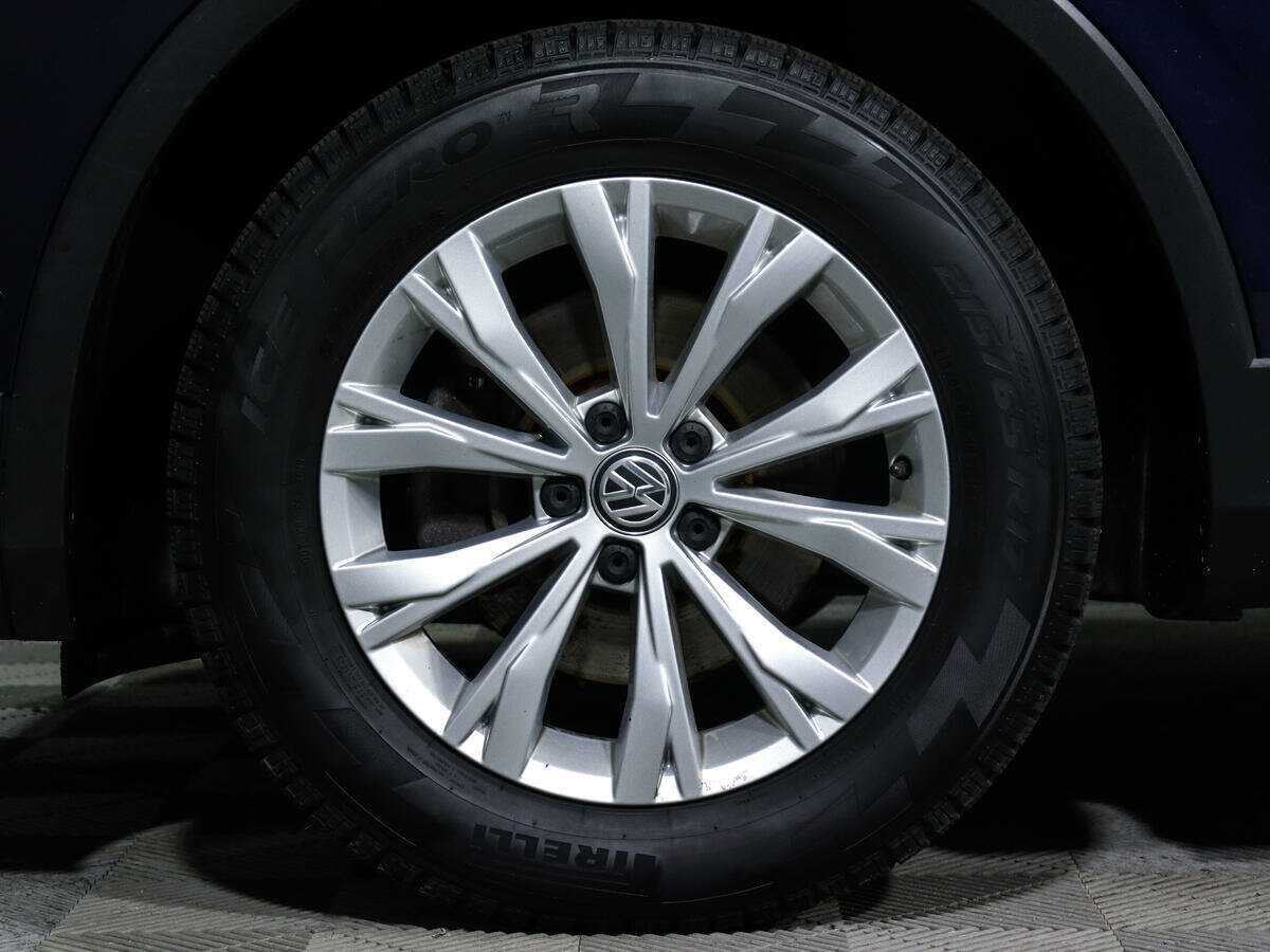 Volkswagen Tiguan с пробегом — 2017 год. Фото: #12