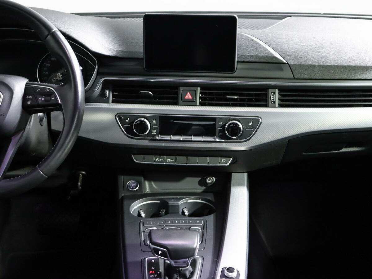 Audi A4 с пробегом — 2018 год. Фото: #10