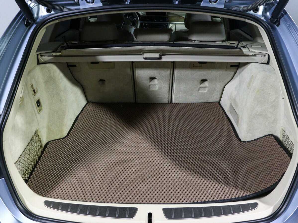 BMW 3 серии с пробегом — 2013 год. Фото: #19