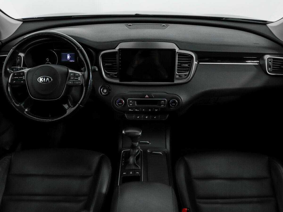 Kia Sorento с пробегом — 2019 год. Фото: #10
