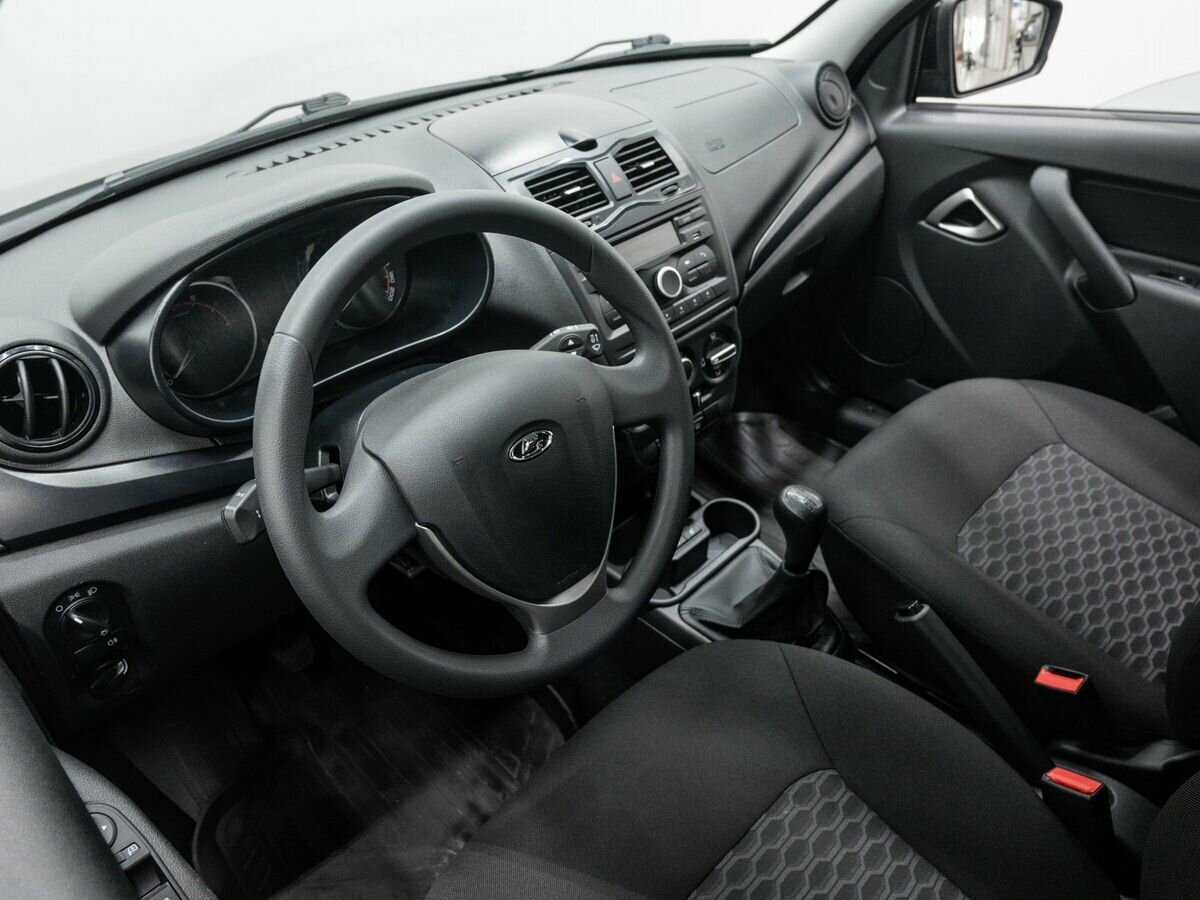 Lada (ВАЗ) Granta с пробегом — 2023 год. Фото: #12