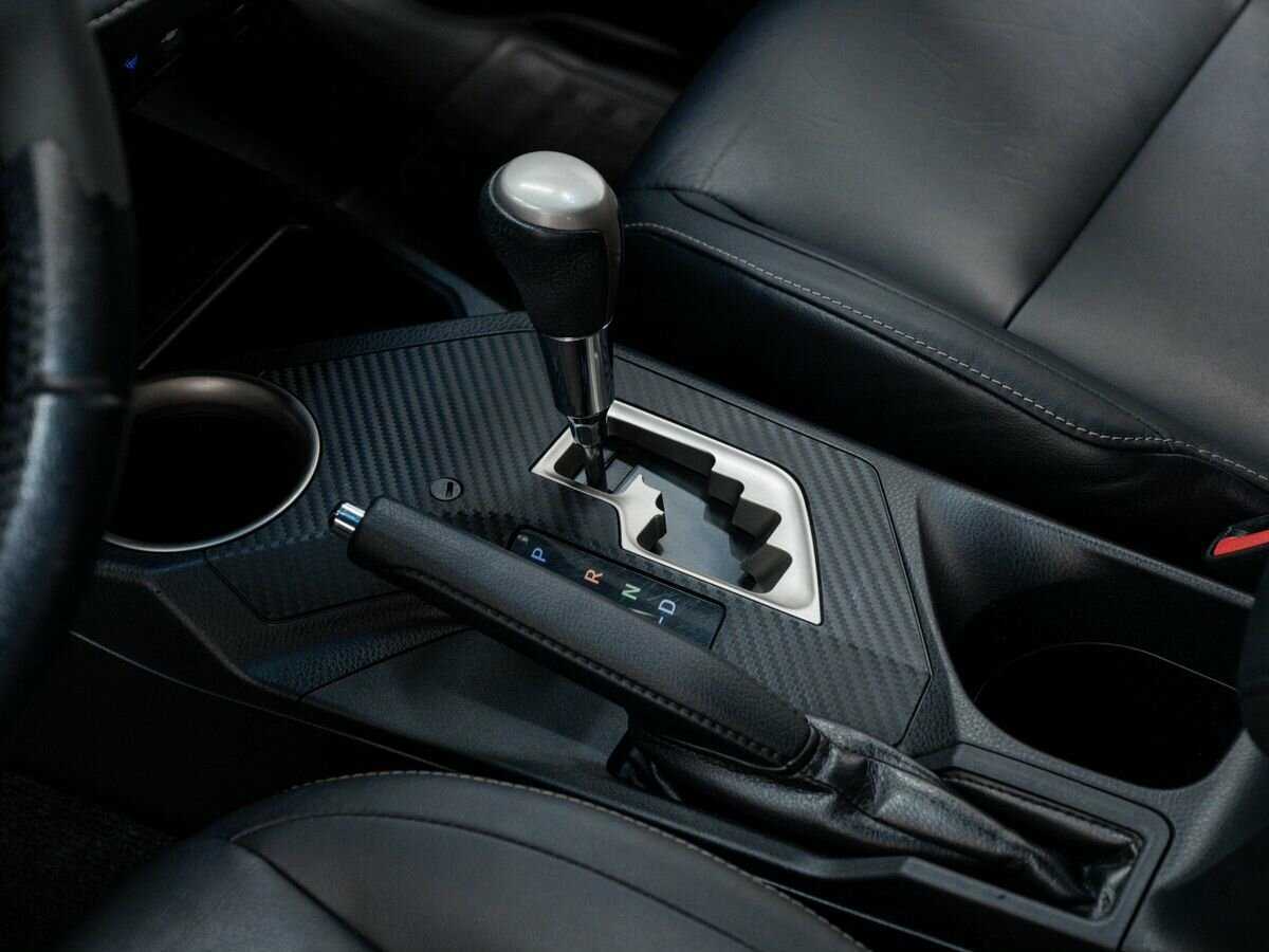 Toyota RAV4 с пробегом — 2013 год. Фото: #15