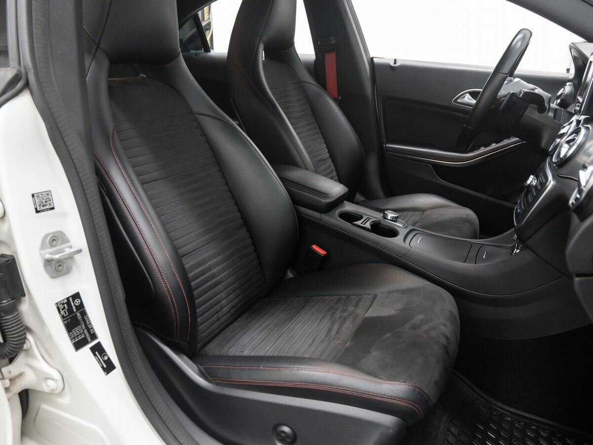 Mercedes-Benz CLA с пробегом — 2014 год. Фото: #8