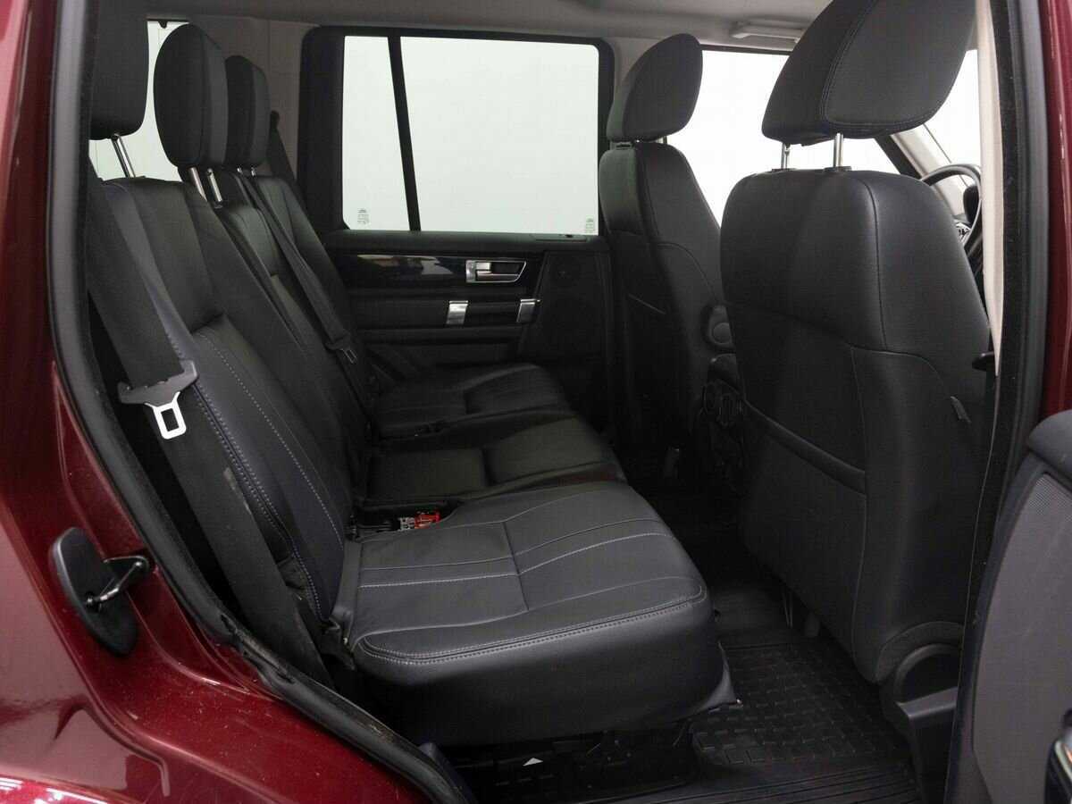 Land Rover Discovery с пробегом — 2014 год. Фото: #11