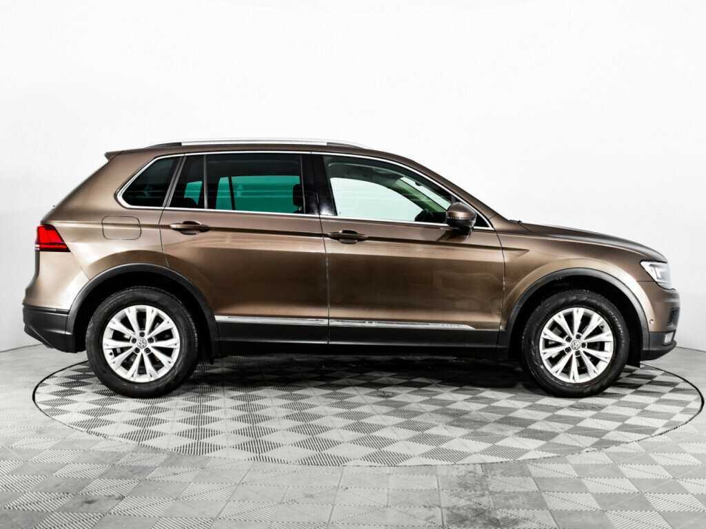 Volkswagen Tiguan с пробегом — 2017 год. Фото: #3