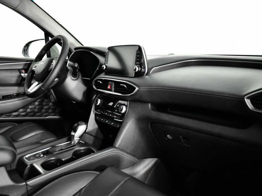 Hyundai Santa Fe с пробегом — 2019 год. Фото: #8