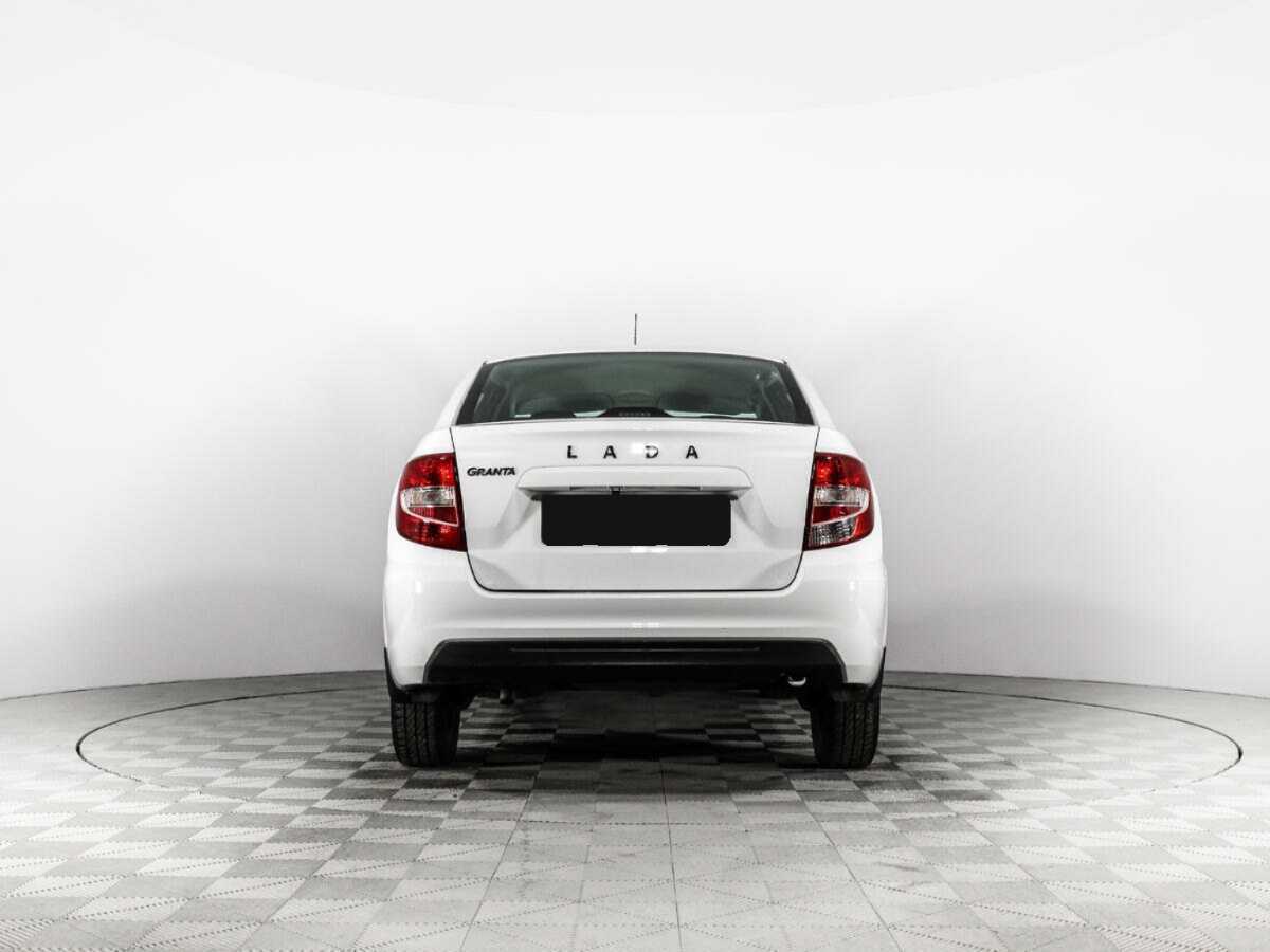 Lada (ВАЗ) Granta с пробегом — 2023 год. Фото: #5