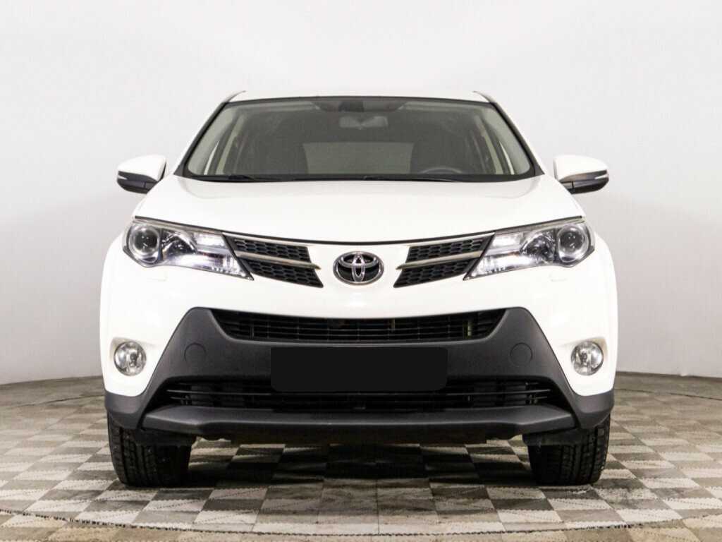 Toyota RAV4 с пробегом — 2013 год. Фото: #1