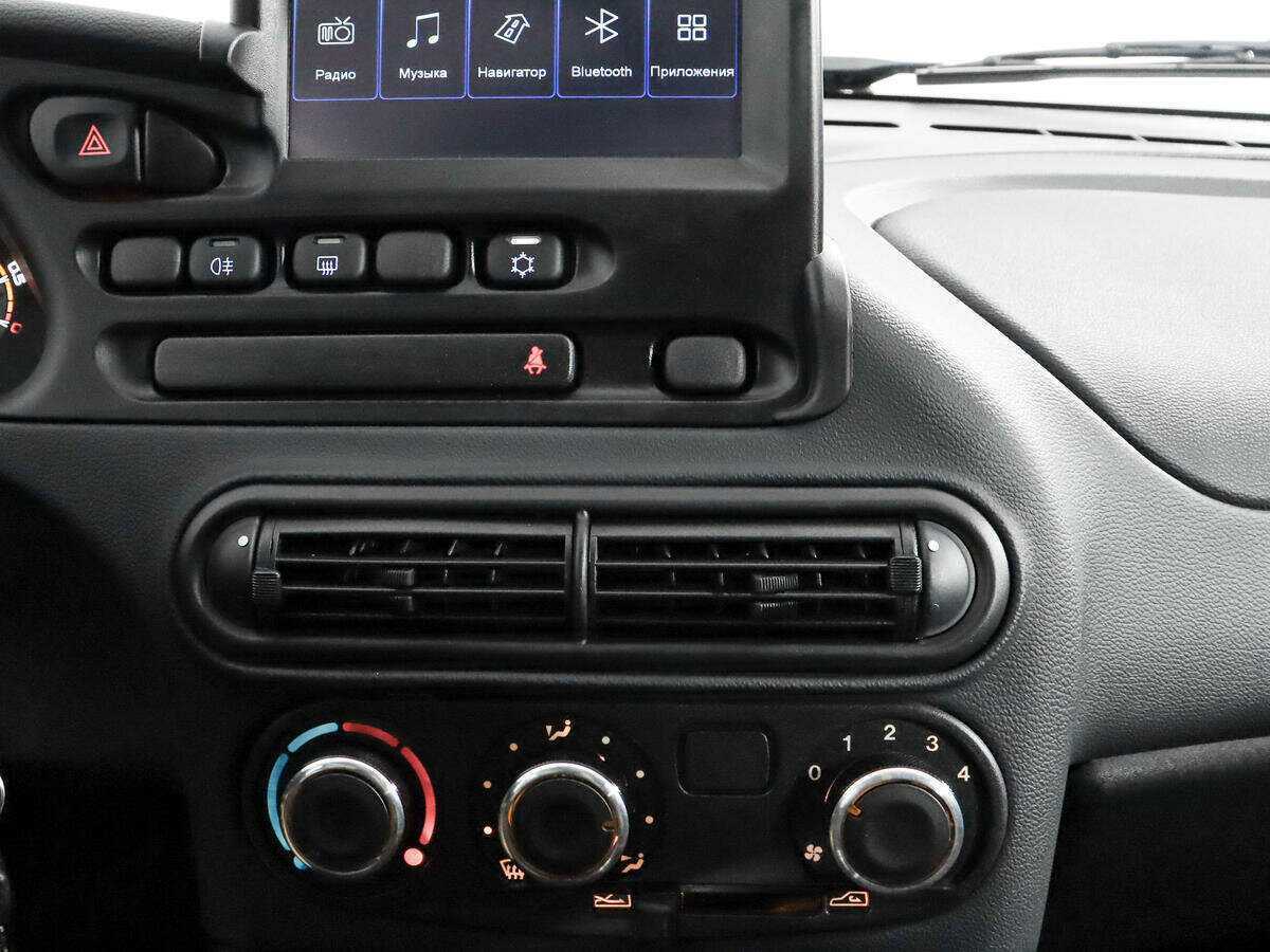 Lada (ВАЗ) Niva с пробегом — 2023 год. Фото: #12