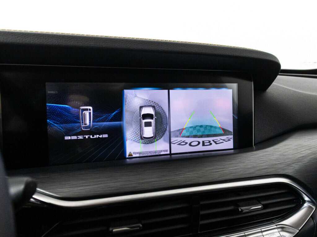 FAW Bestune T77 с пробегом — 2023 год. Фото: #14