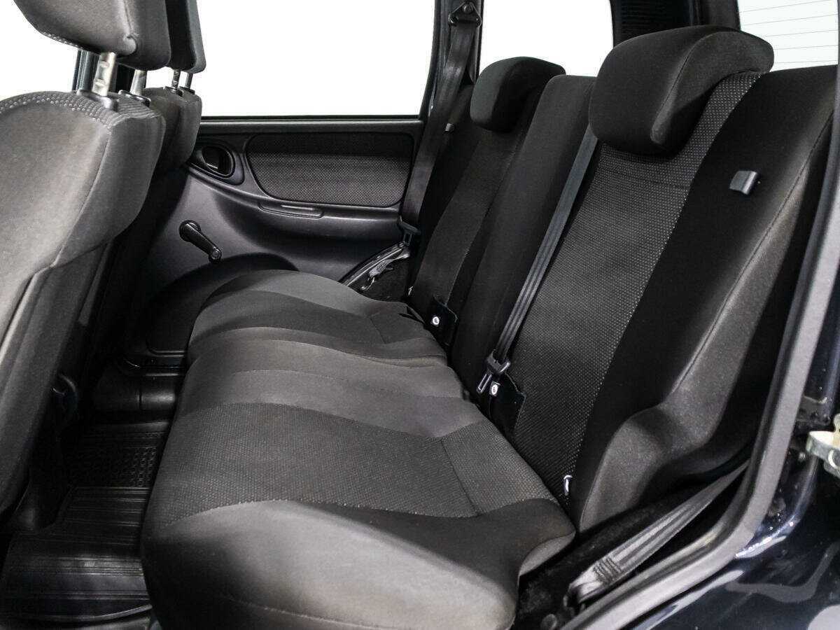 Chevrolet Niva с пробегом — 2019 год. Фото: #9