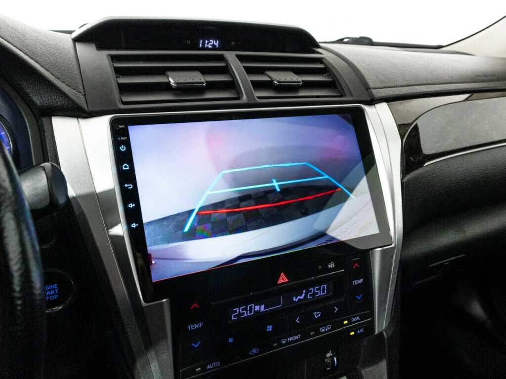 Toyota Camry с пробегом — 2018 год. Фото: #15