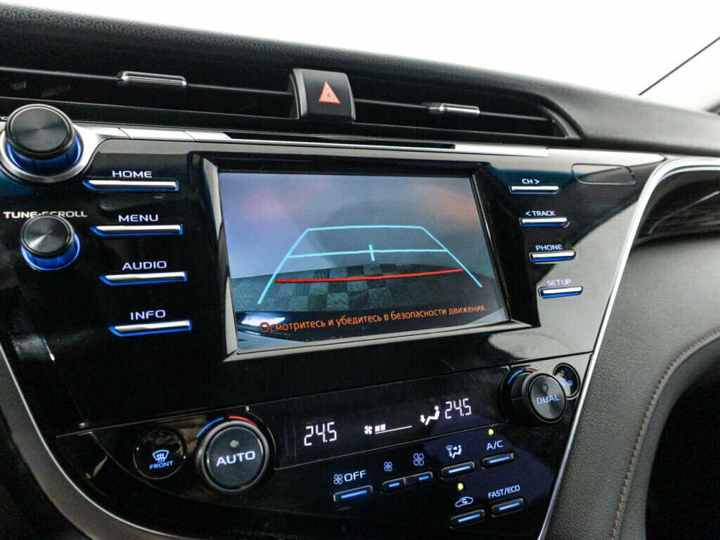 Toyota Camry с пробегом — 2019 год. Фото: #14