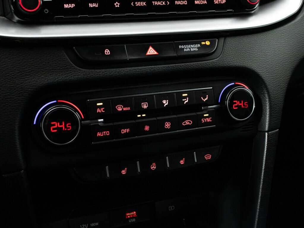 Kia Ceed с пробегом — 2021 год. Фото: #15