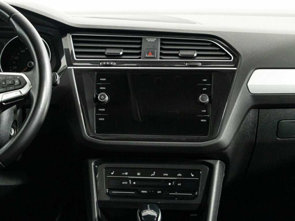 Volkswagen Tiguan с пробегом — 2021 год. Фото: #12