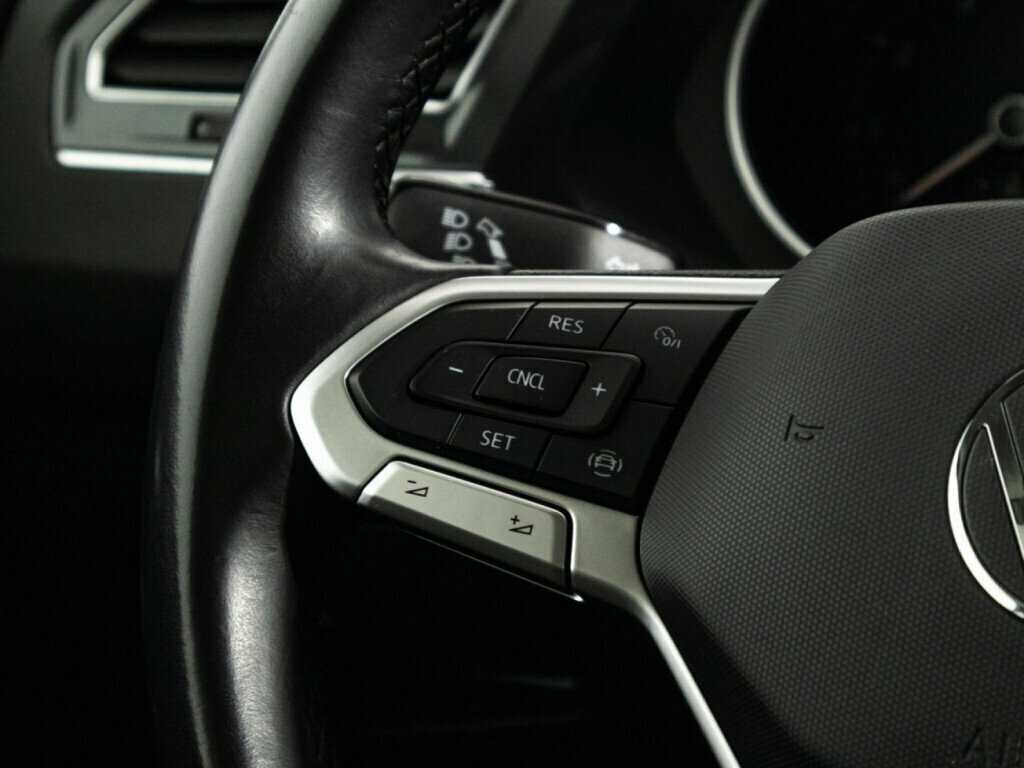 Volkswagen Tiguan с пробегом — 2021 год. Фото: #17