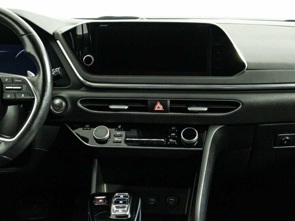 Hyundai Sonata с пробегом — 2020 год. Фото: #13