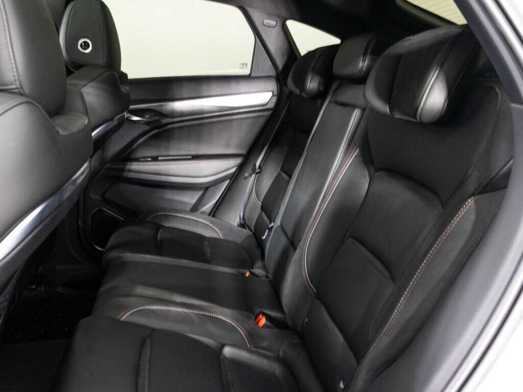 Geely Tugella с пробегом — 2022 год. Фото: #9