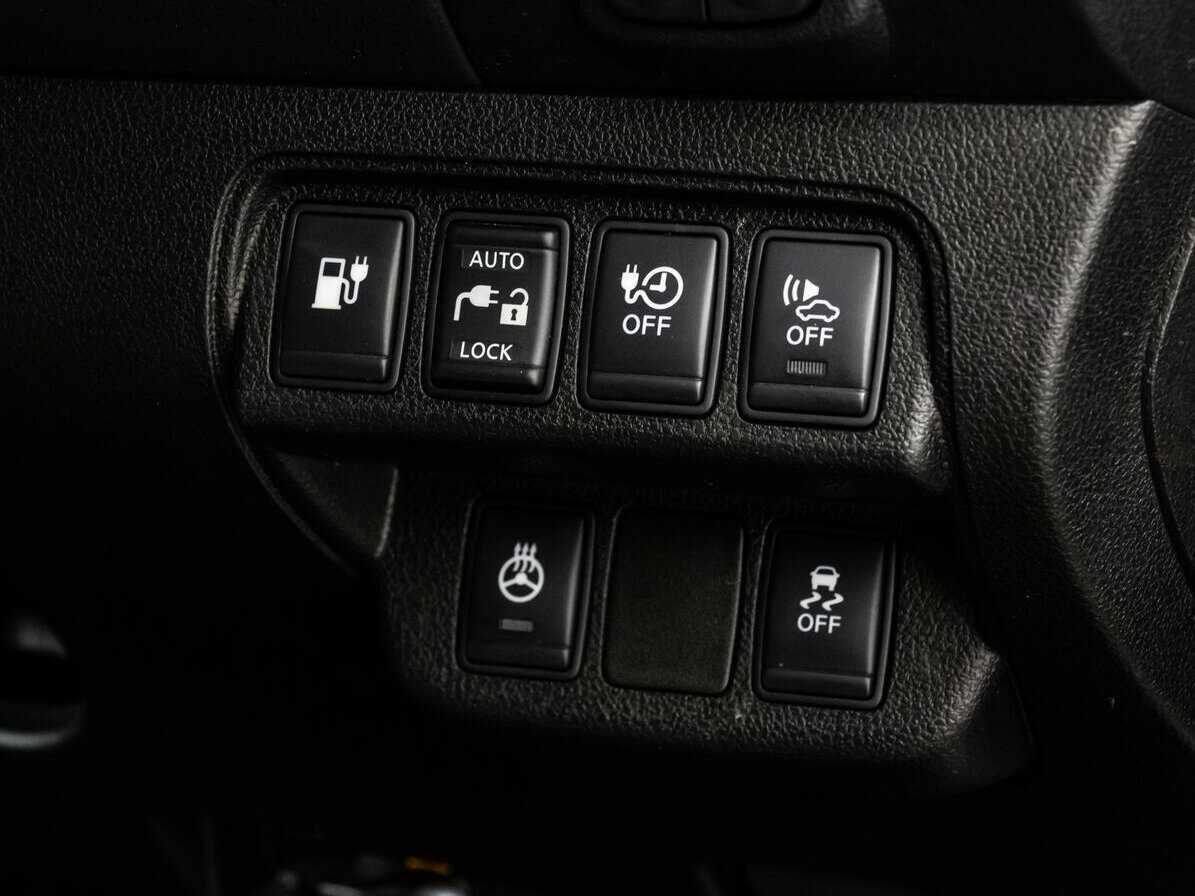 Nissan Leaf с пробегом — 2013 год. Фото: #15