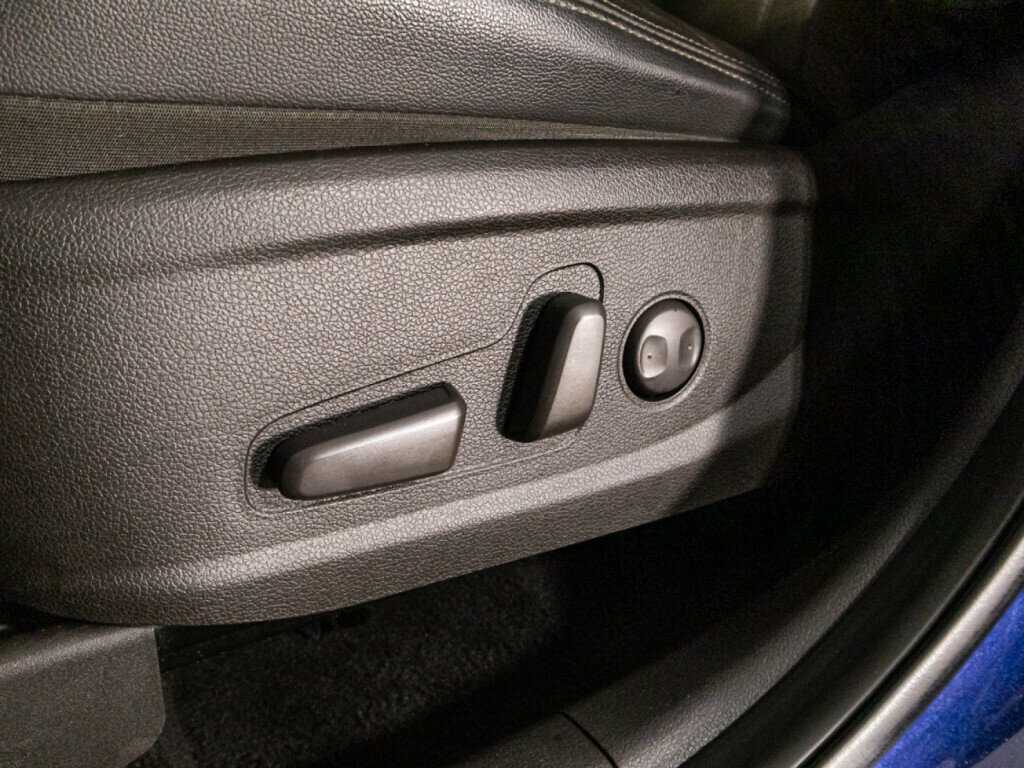 Hyundai Santa Fe с пробегом — 2019 год. Фото: #22