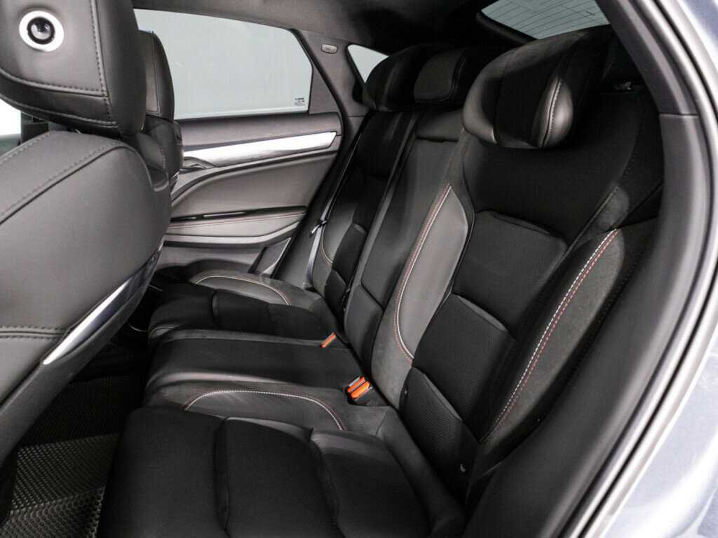 Geely Tugella с пробегом — 2022 год. Фото: #9