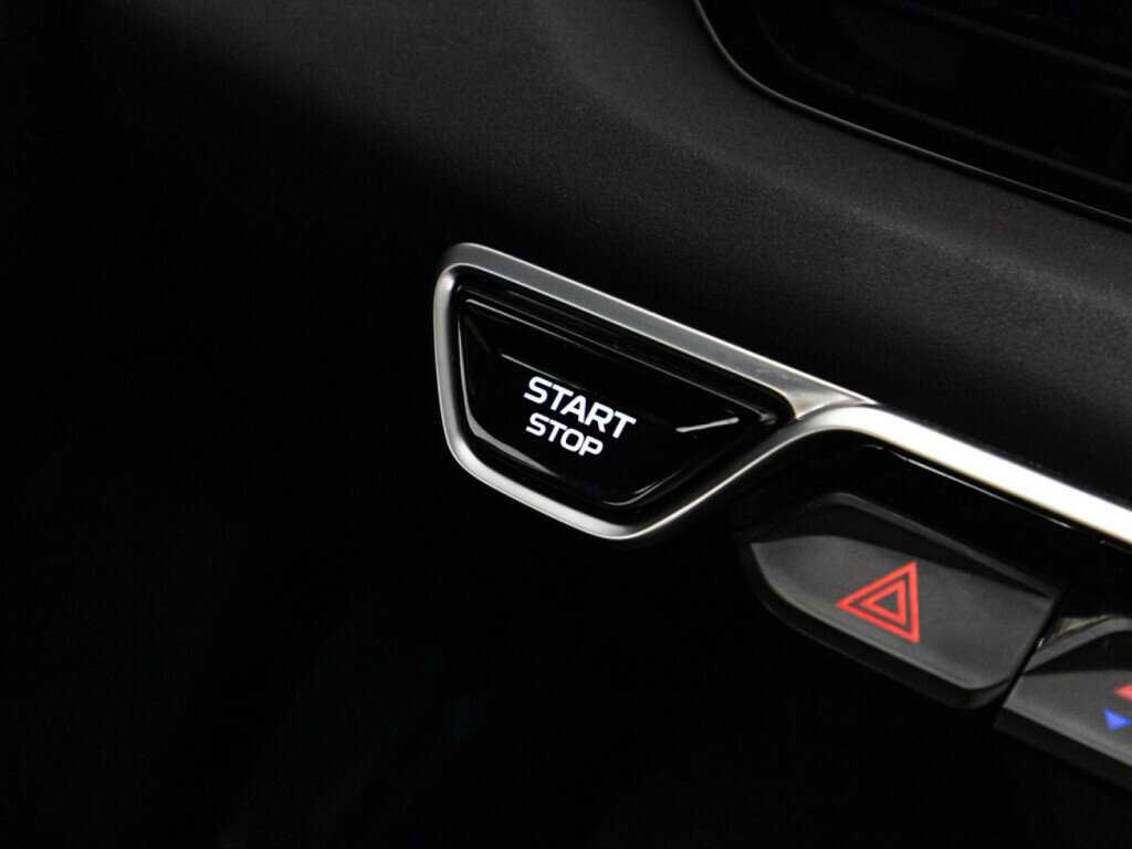 Geely Coolray с пробегом — 2023 год. Фото: #21