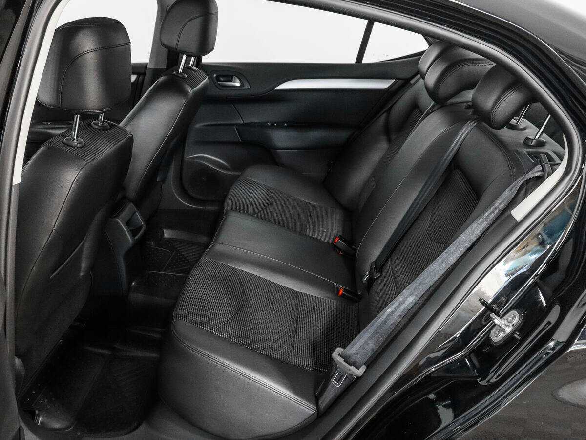 Citroen C4 с пробегом — 2017 год. Фото: #9