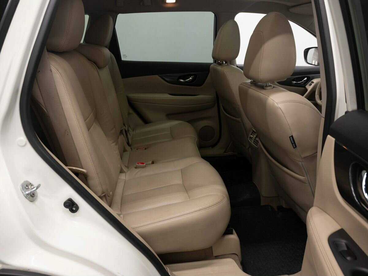 Nissan X-Trail с пробегом — 2016 год. Фото: #11