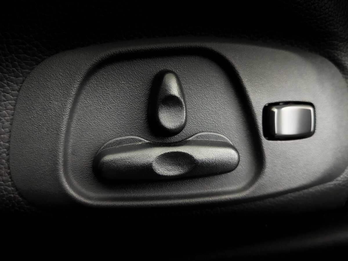 Mitsubishi Pajero с пробегом — 2019 год. Фото: #20