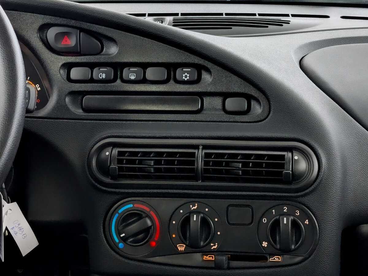 Lada (ВАЗ) Niva с пробегом — 2024 год. Фото: #14