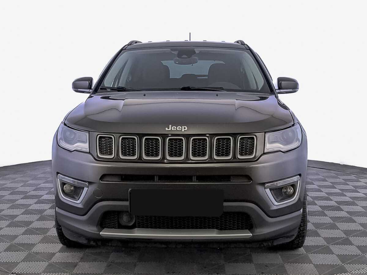 Jeep Compass с пробегом — 2018 год. Фото: #1