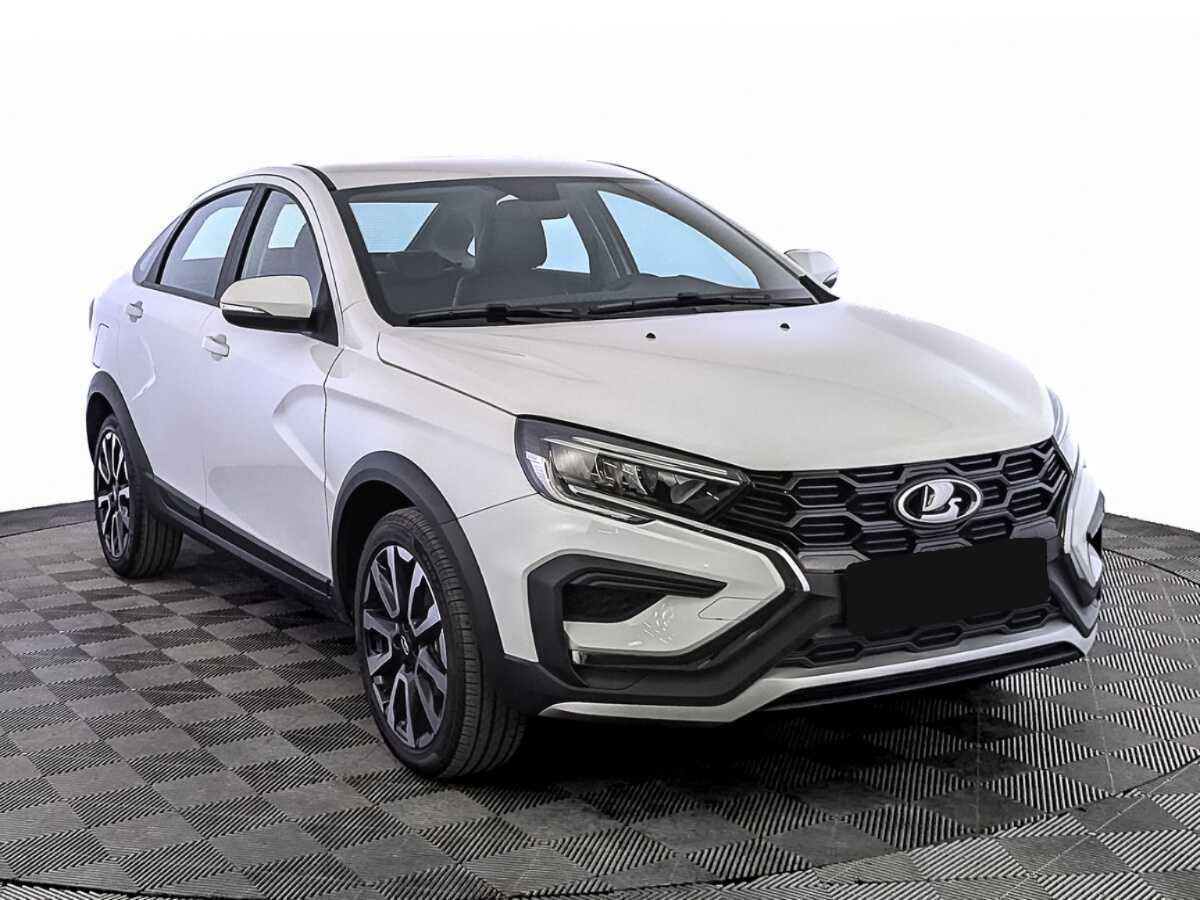 Lada (ВАЗ) Vesta с пробегом — 2024 год. Фото: #2