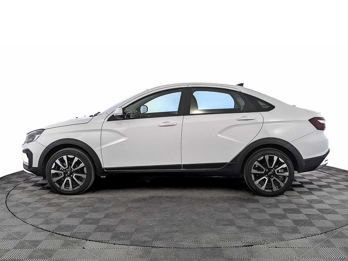 Lada (ВАЗ) Vesta с пробегом — 2024 год. Фото: #7