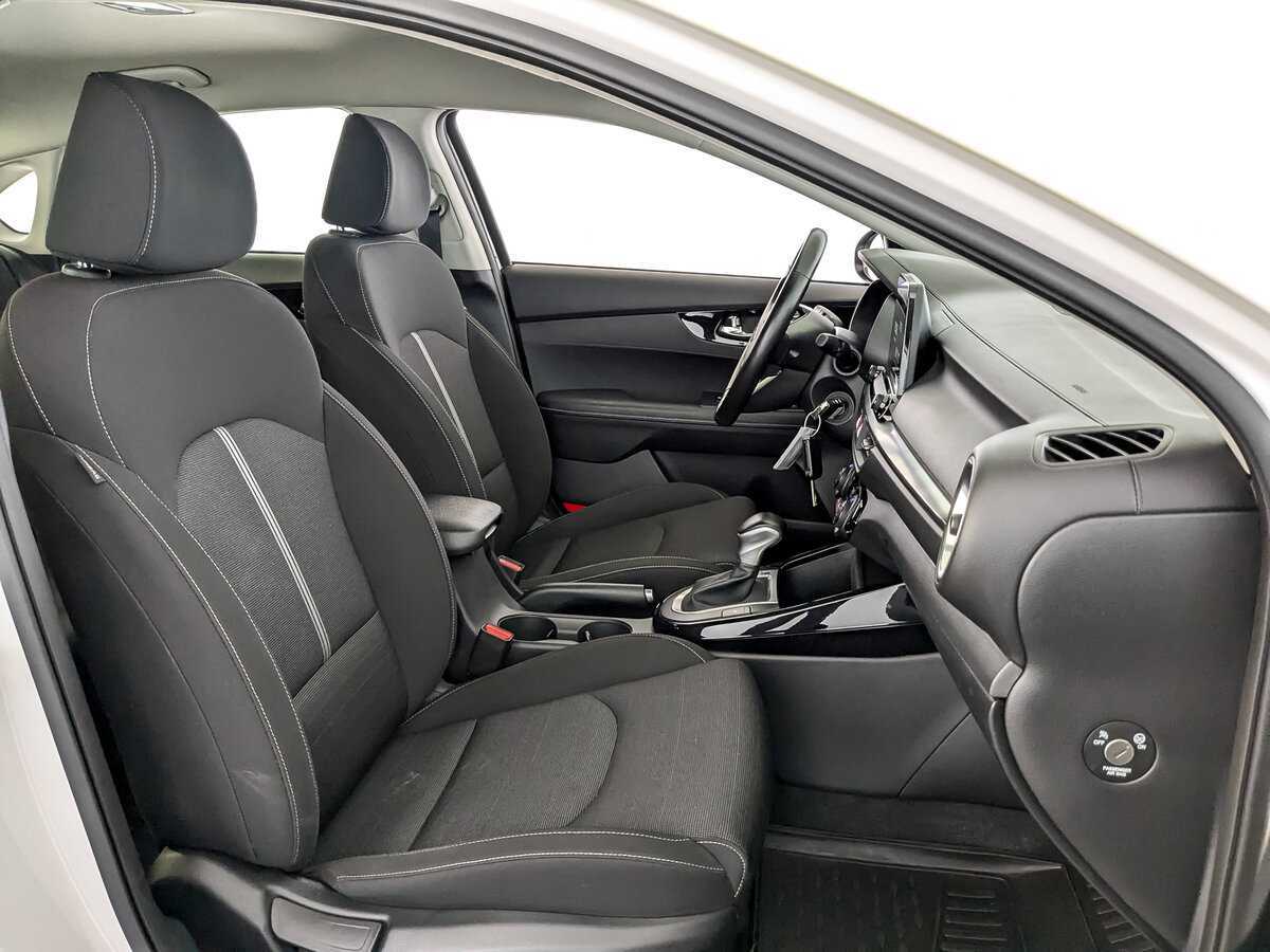 Kia Cerato с пробегом — 2020 год. Фото: #22