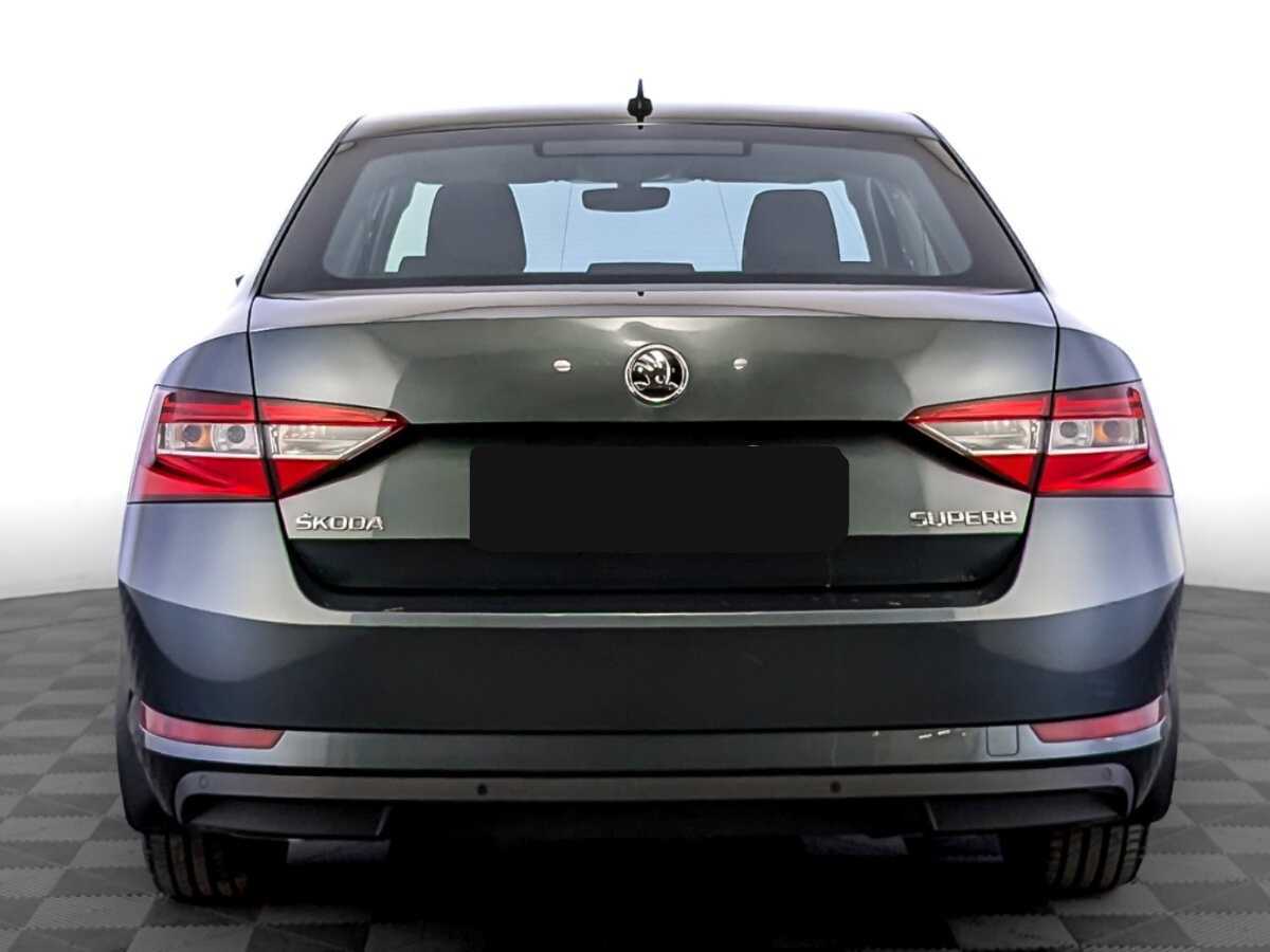 Skoda Superb с пробегом — 2018 год. Фото: #5