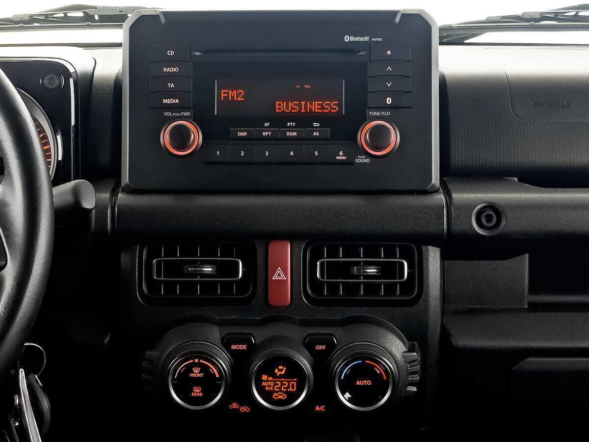 Suzuki Jimny с пробегом — 2021 год. Фото: #16