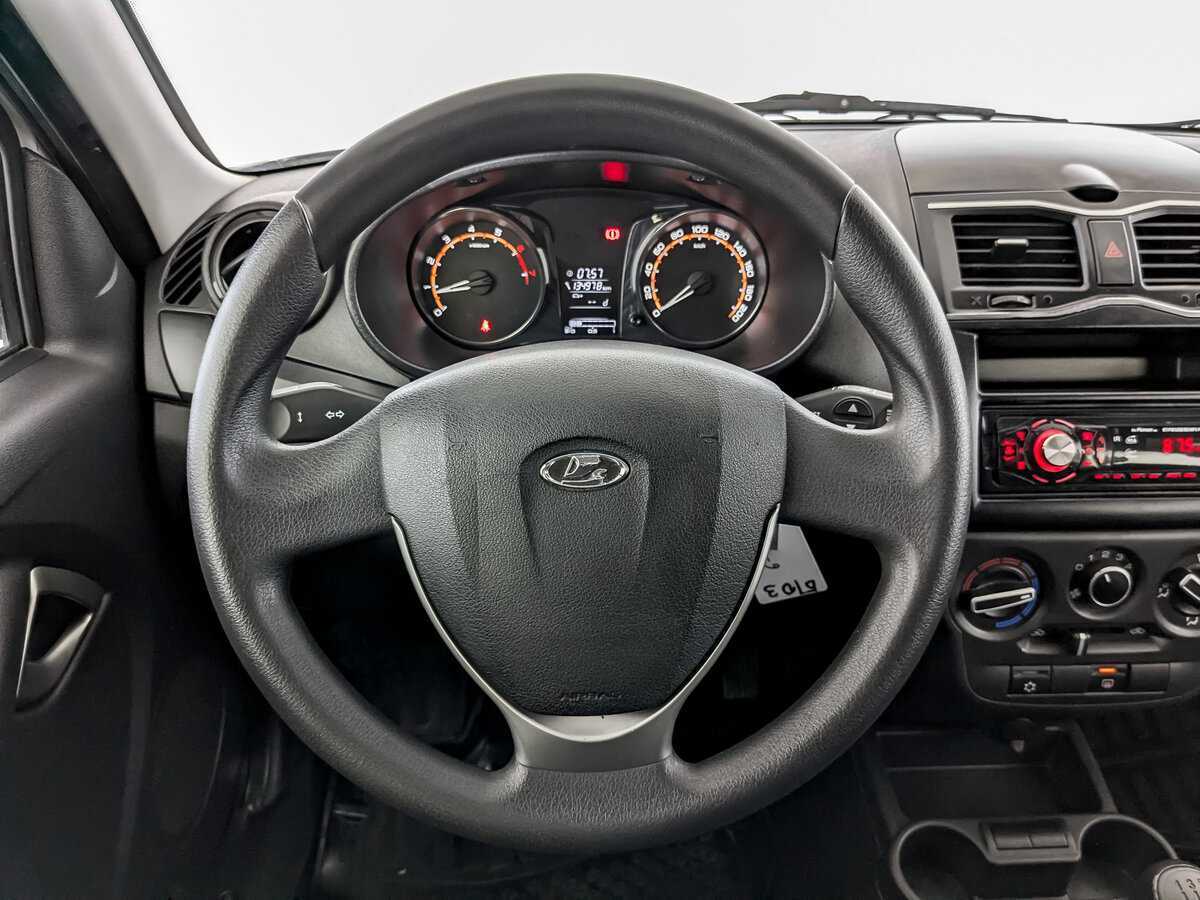 Lada (ВАЗ) Granta с пробегом — 2022 год. Фото: #20