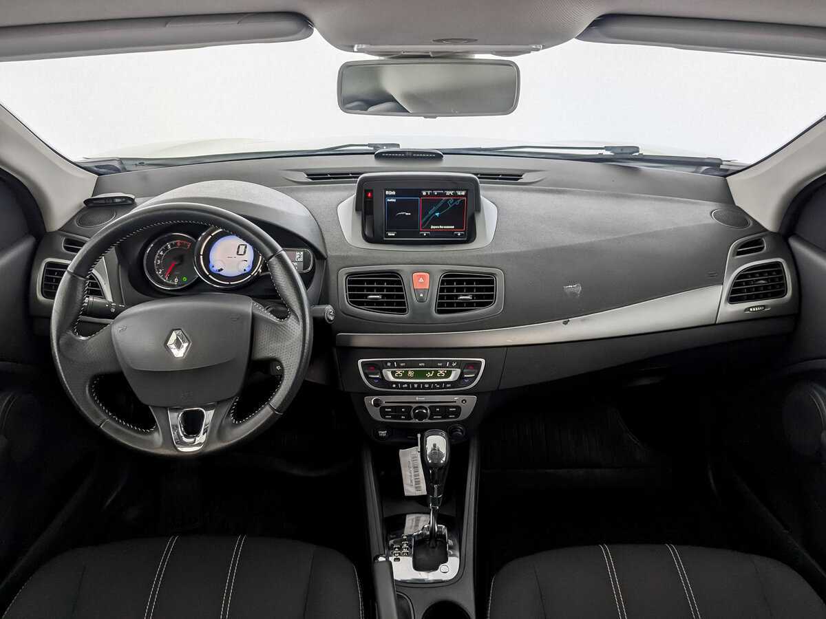 Renault Fluence с пробегом — 2013 год. Фото: #13