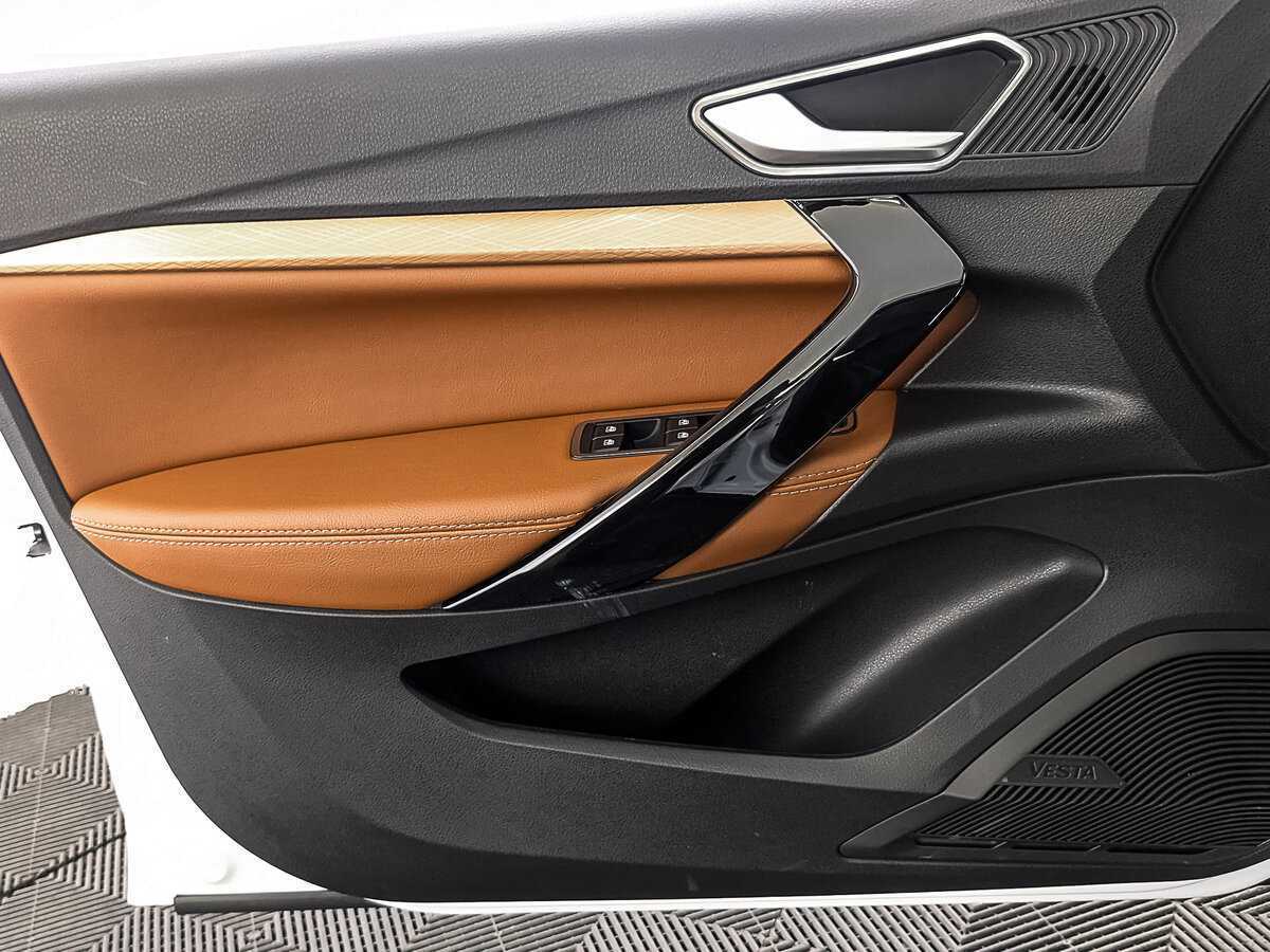 Lada (ВАЗ) Vesta с пробегом — 2024 год. Фото: #18