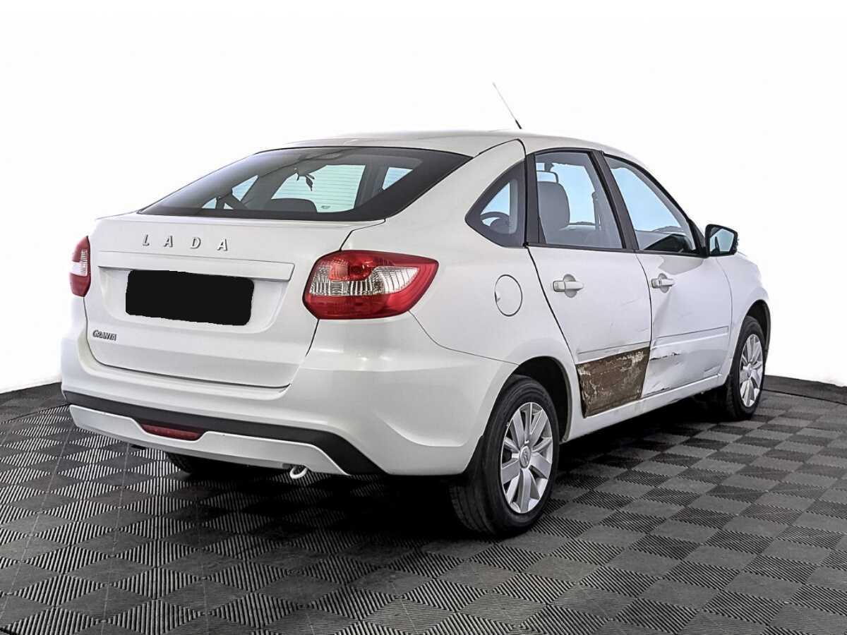 Lada (ВАЗ) Granta с пробегом — 2023 год. Фото: #4