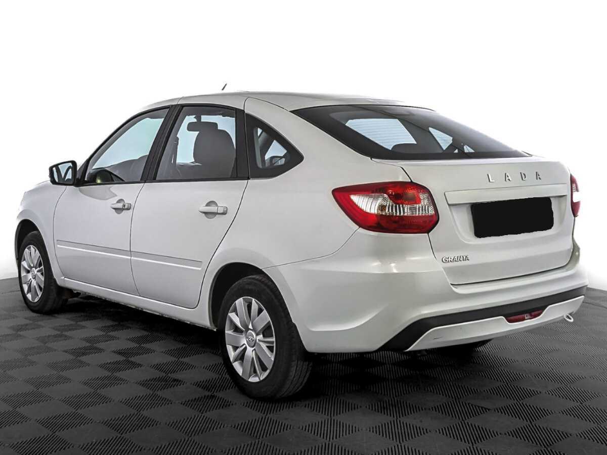 Lada (ВАЗ) Granta с пробегом — 2023 год. Фото: #6