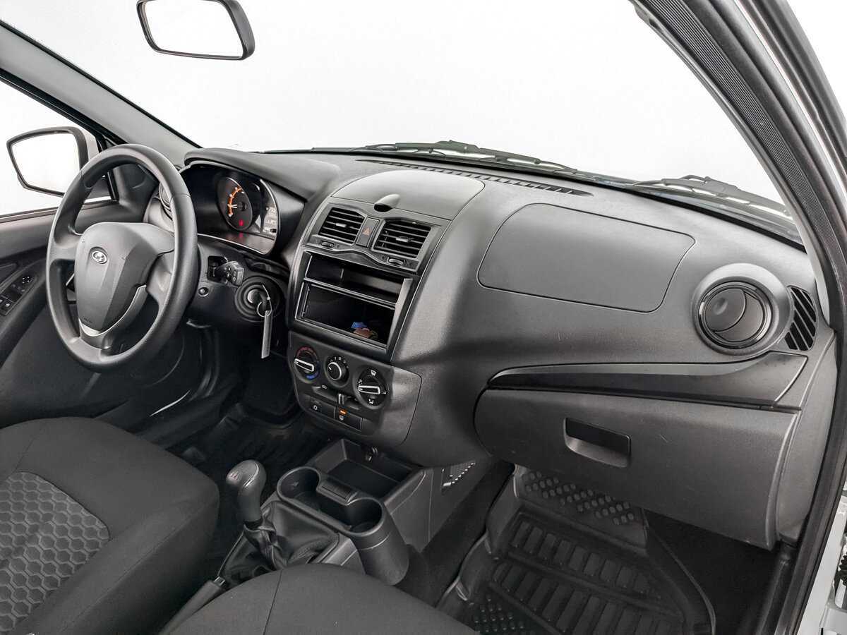 Lada (ВАЗ) Granta с пробегом — 2023 год. Фото: #10