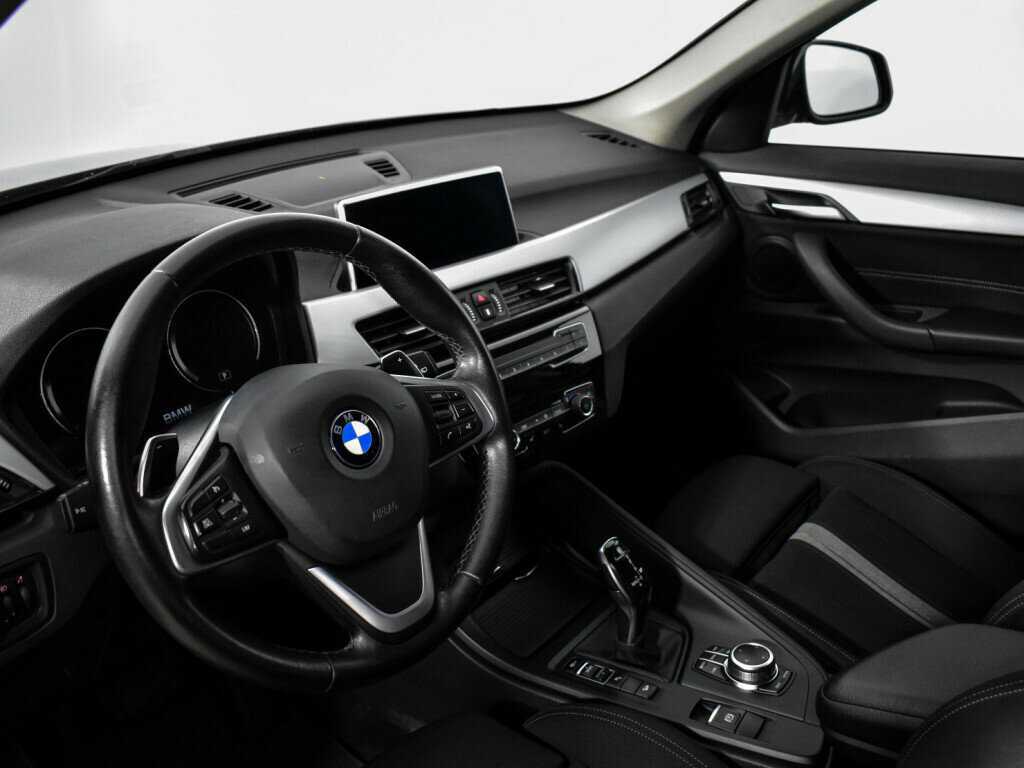 BMW X1 с пробегом — 2019 год. Фото: #8