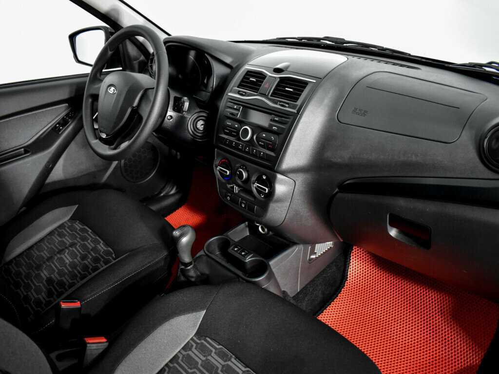 Lada (ВАЗ) Granta с пробегом — 2023 год. Фото: #10