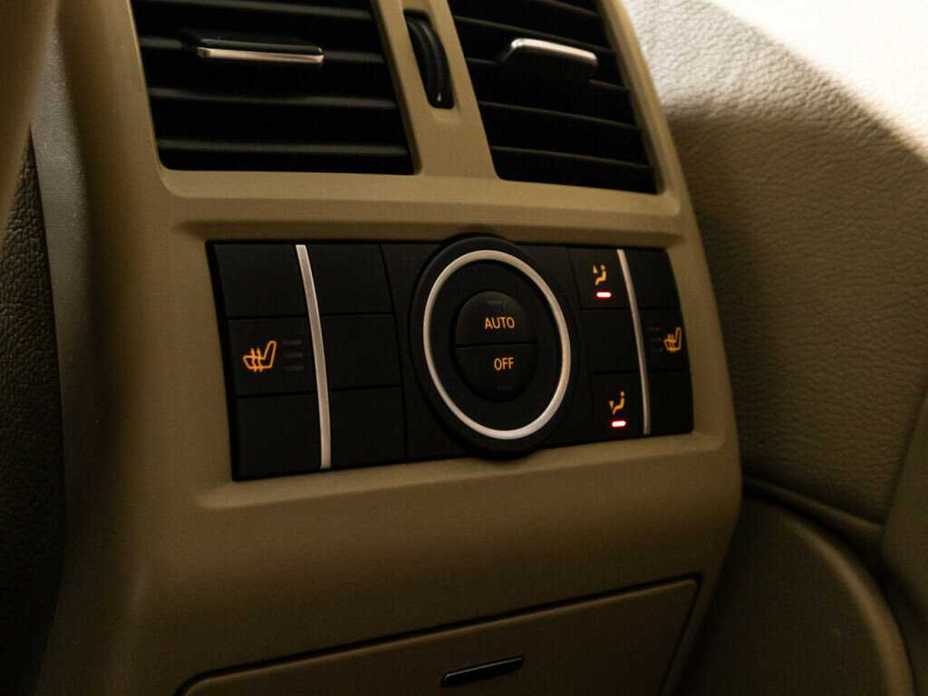 Mercedes-Benz M-Класс с пробегом — 2015 год. Фото: #18