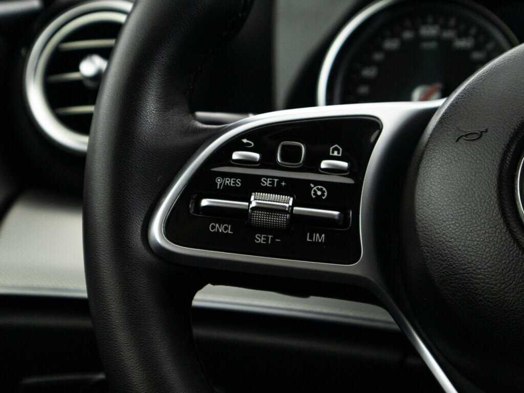 Mercedes-Benz E-Класс с пробегом — 2019 год. Фото: #19