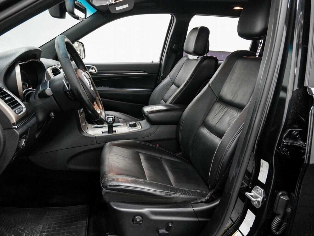 Jeep Grand Cherokee с пробегом — 2013 год. Фото: #14