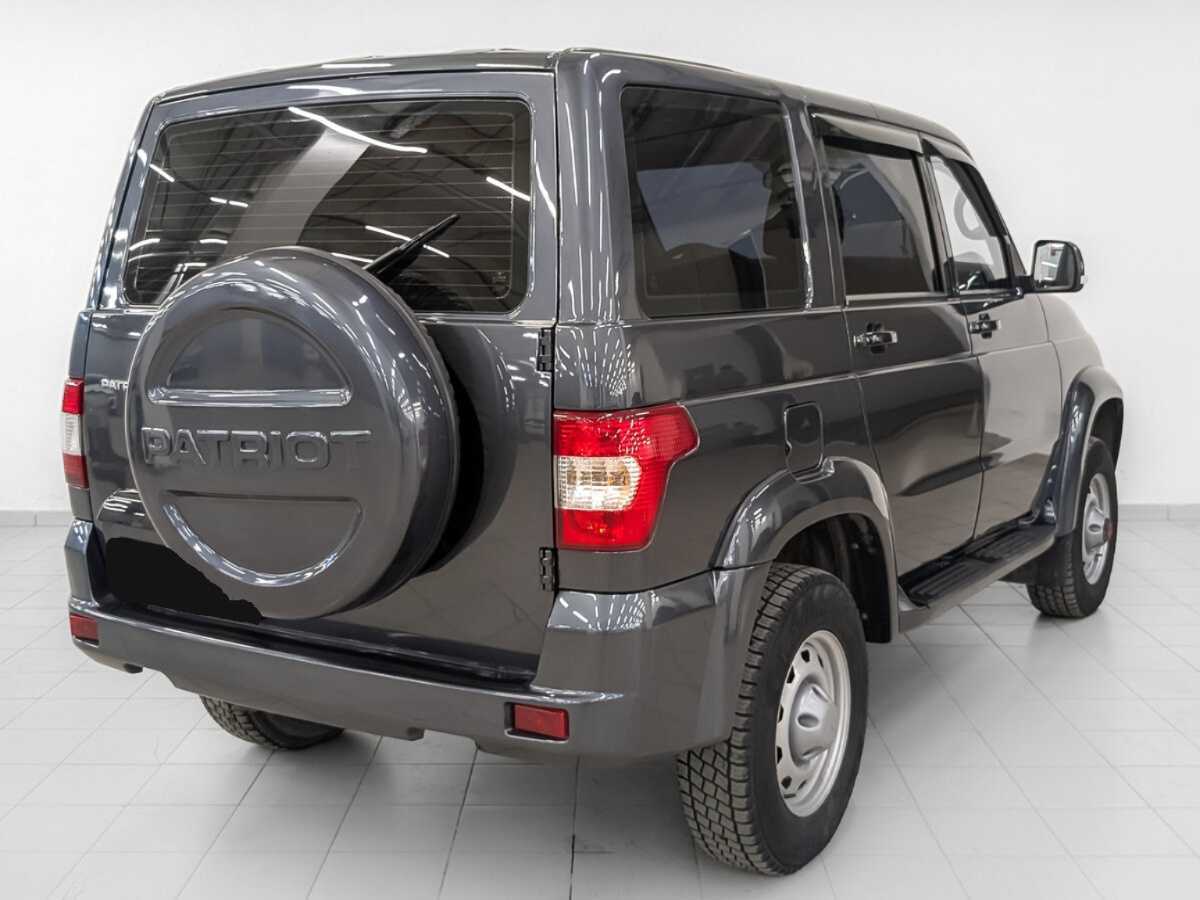 УАЗ Patriot с пробегом — 2023 год. Фото: #4